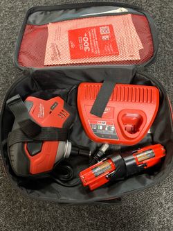 Milwaukee 2458-20 Nailer