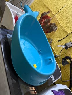 Skip hop whale tub