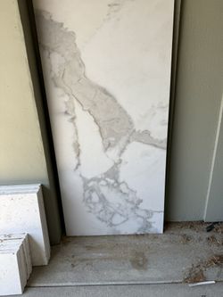 Matte Porcelain Slab Remnant