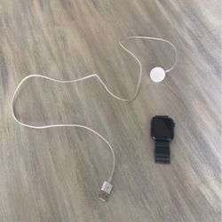 Apple Watch With Charger 