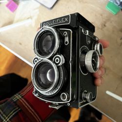 Rolleiflex 2.8C (needs work)