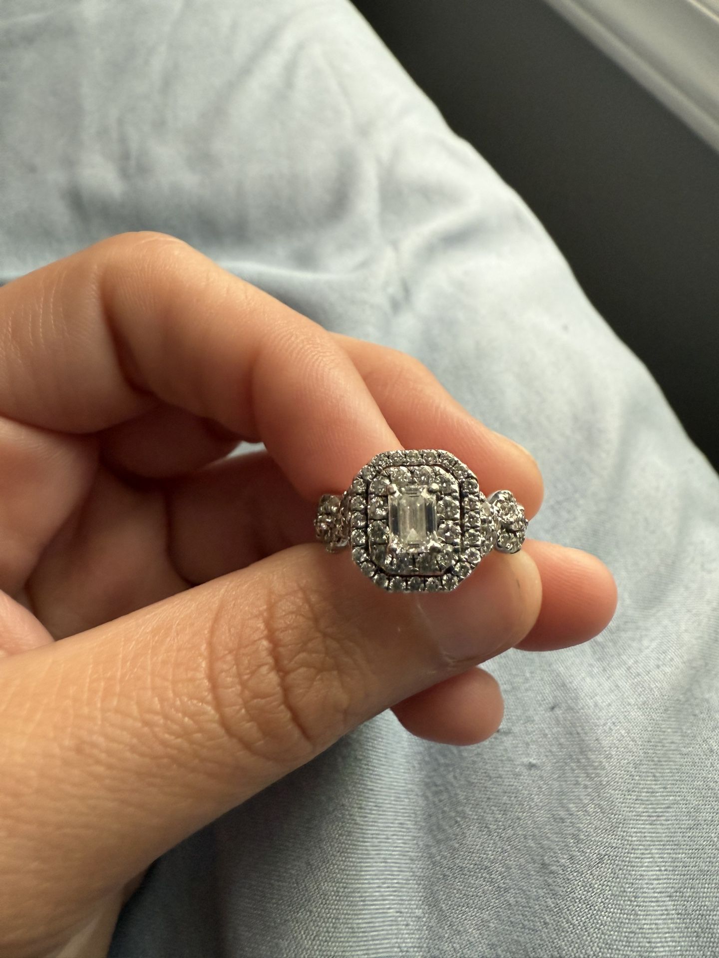 Engagement Ring 5.5 14K 