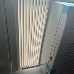 Window Air Conditioner 