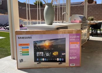 55” Samsung smart 4k led Uhd tv