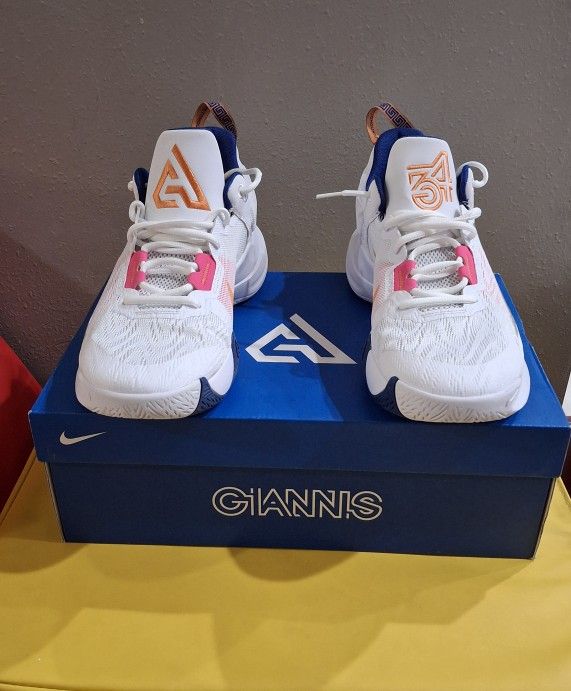 Giannis Basketball Shoes
