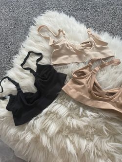 3 Skims Seamless Sculpting Brawletts Brand New Never Been Worn