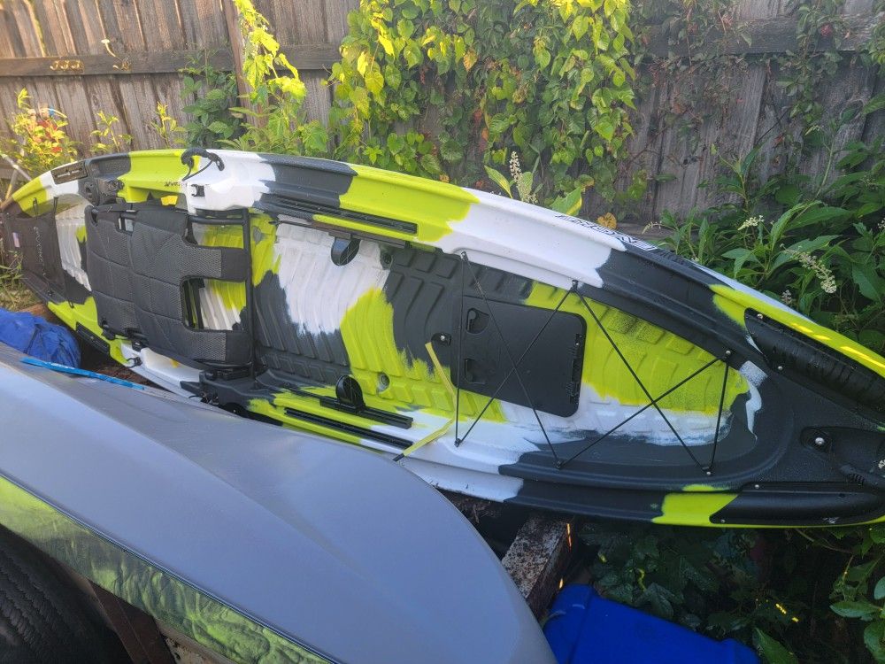 Evoke Sequoia 12. 6 Ft Fishing Kayak