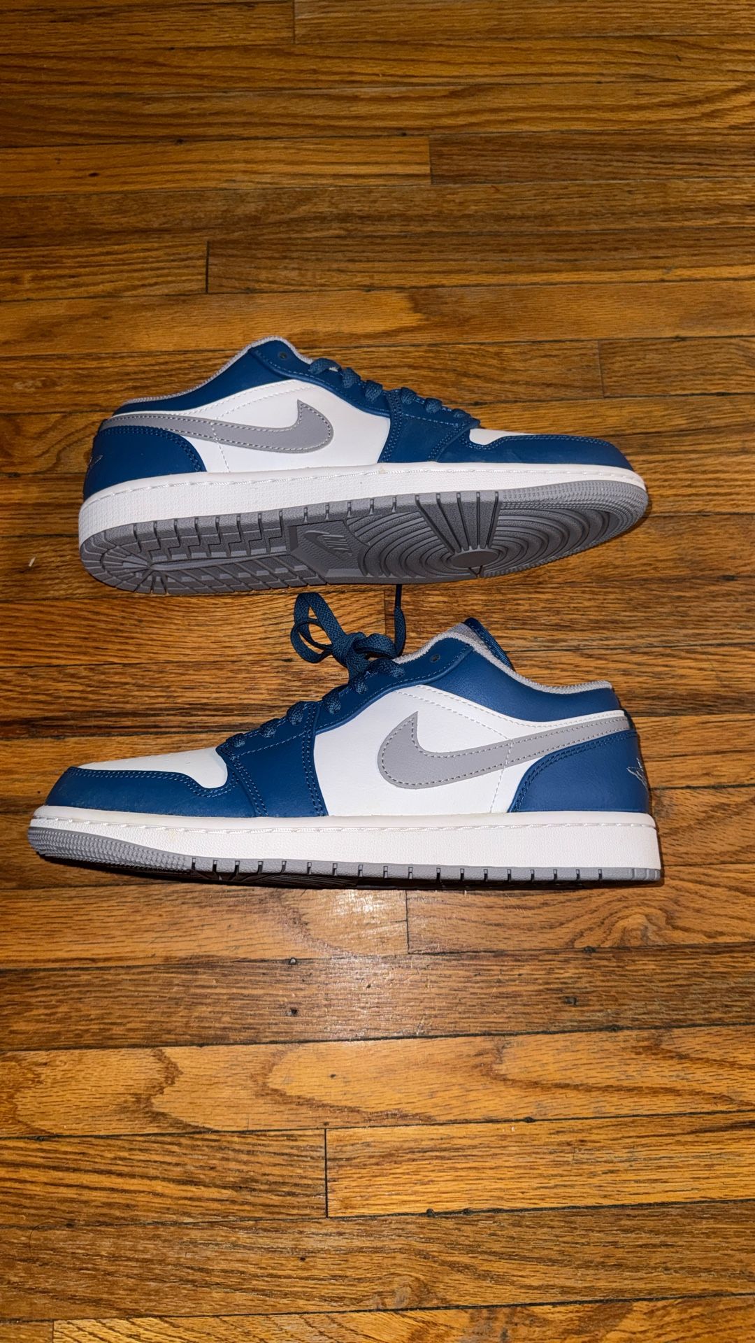 Air Jordan 1 Low size 8.5