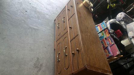 Dresser