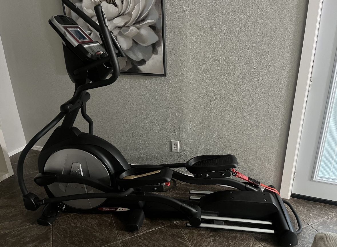 Sole E35 Elliptical