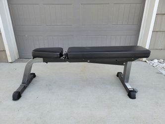 Parabody adjustable bench hot sale