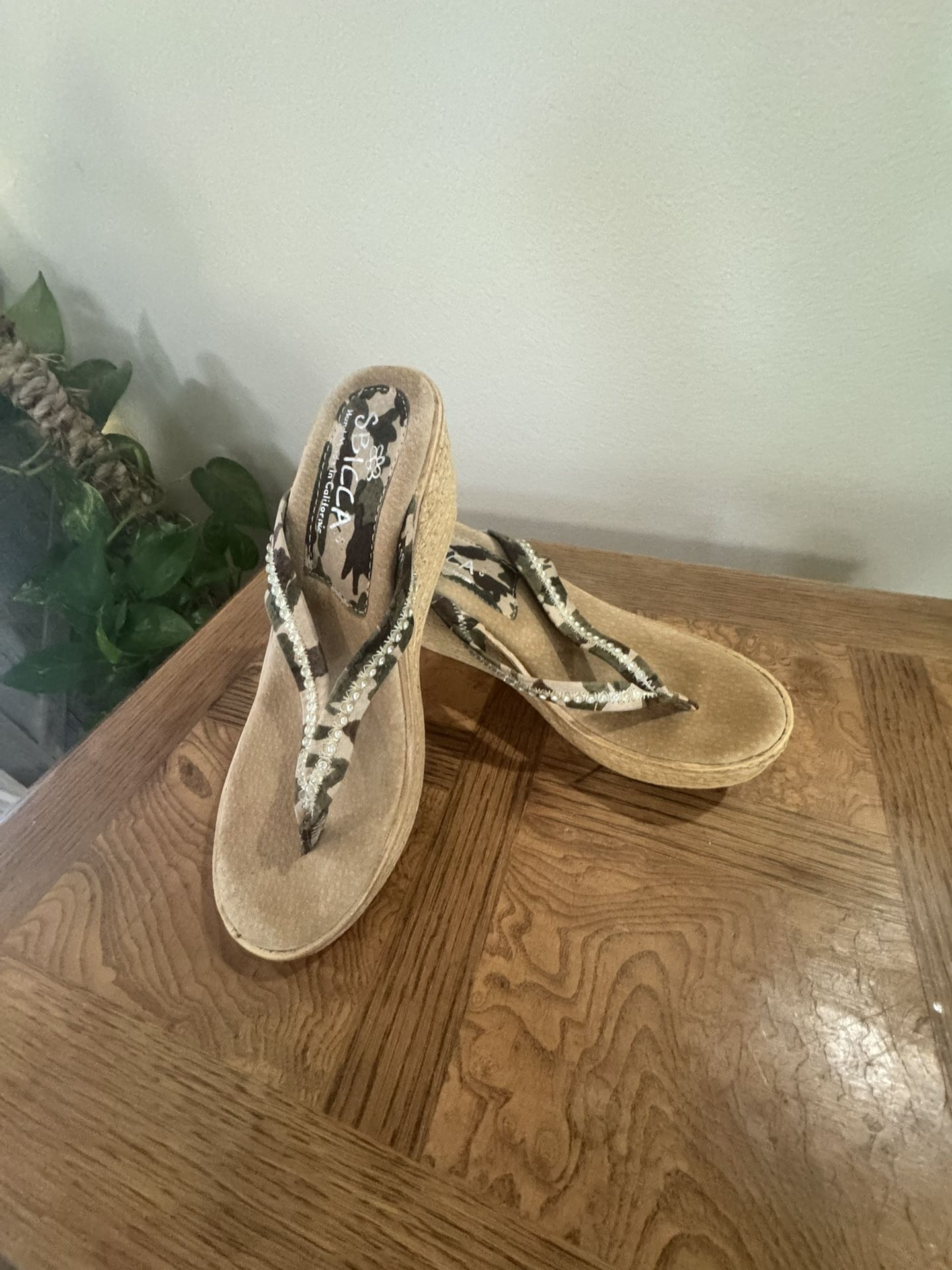 SBICCA CAMO WEDGES