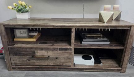 Entertainment  center