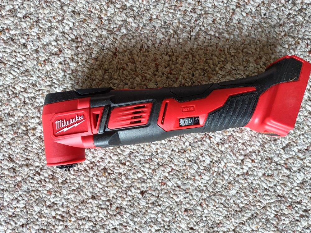Milwaukee Multi Tool 