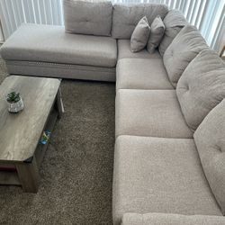 Sectional Sofa