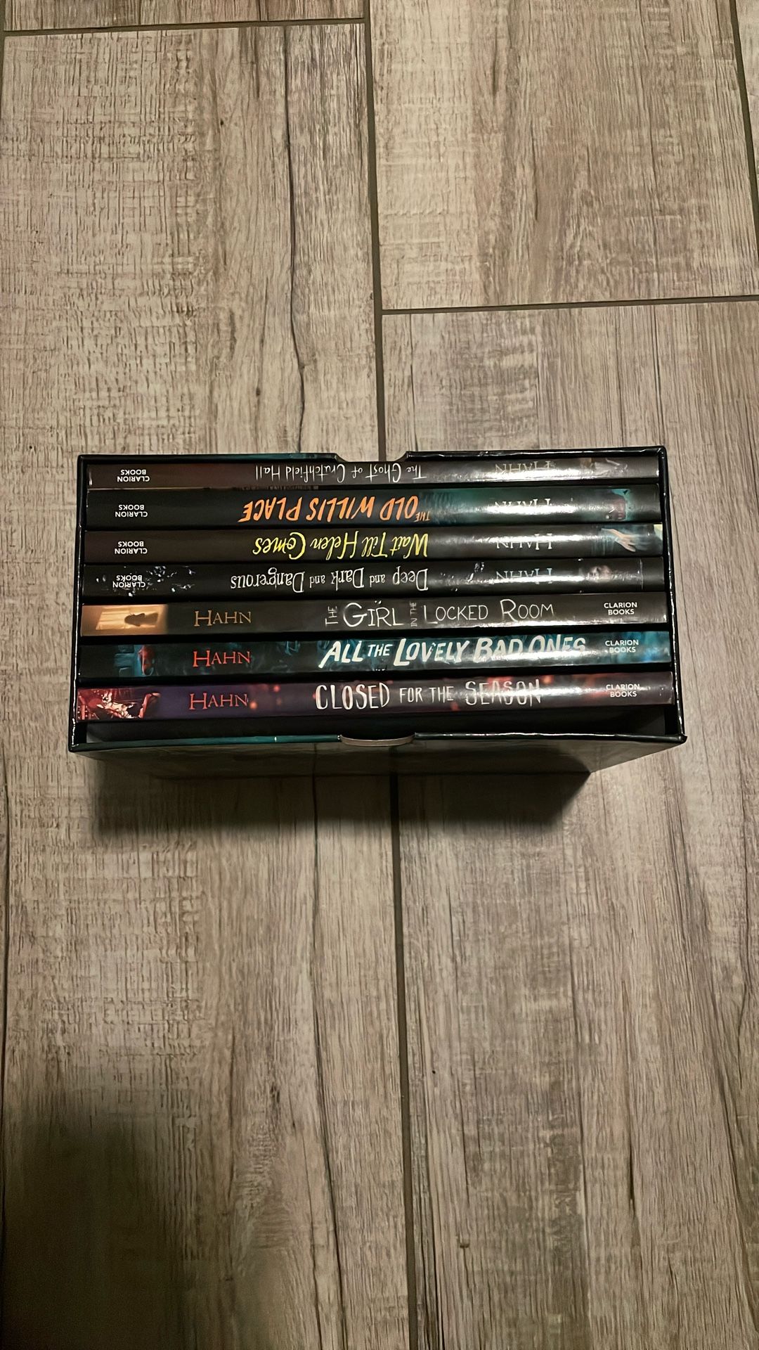 Mary Downing Hahn Chilling Tales & Frightful Adventurers