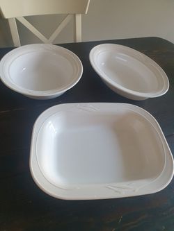 Set Of 3 Serving Dishes