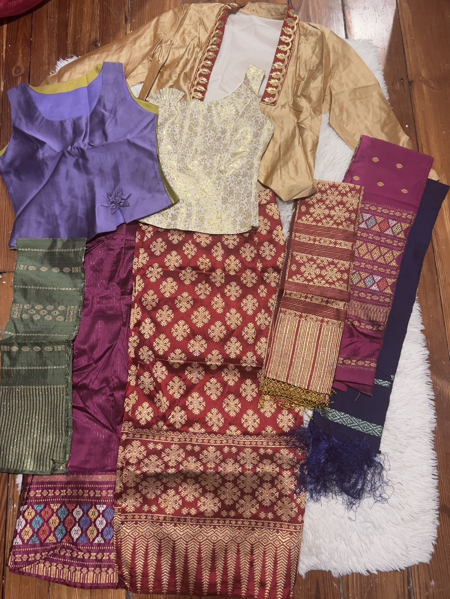 *** Traditional Laotian Wedding Garment 10 Piece Set***