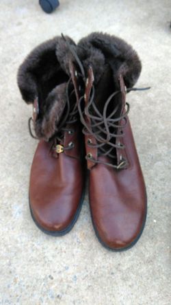 Sz 8 ladies timberland boots