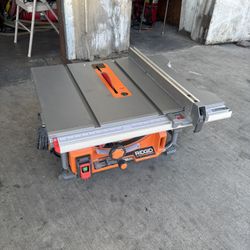 RIDGID 15 Amp 10 in. Portable Corded Jobsite Table Saw