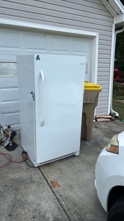 Frigidaire upright freezer