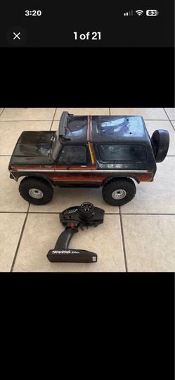 Rare Traxxas TRX-4 1979 Ford Bronco & 3 S Lipo Battery & Controller Upgraded