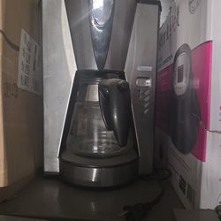 Ground Coffee Machine 