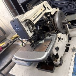 maquina para ojal