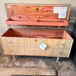 Lane Antique Cedar Chest 