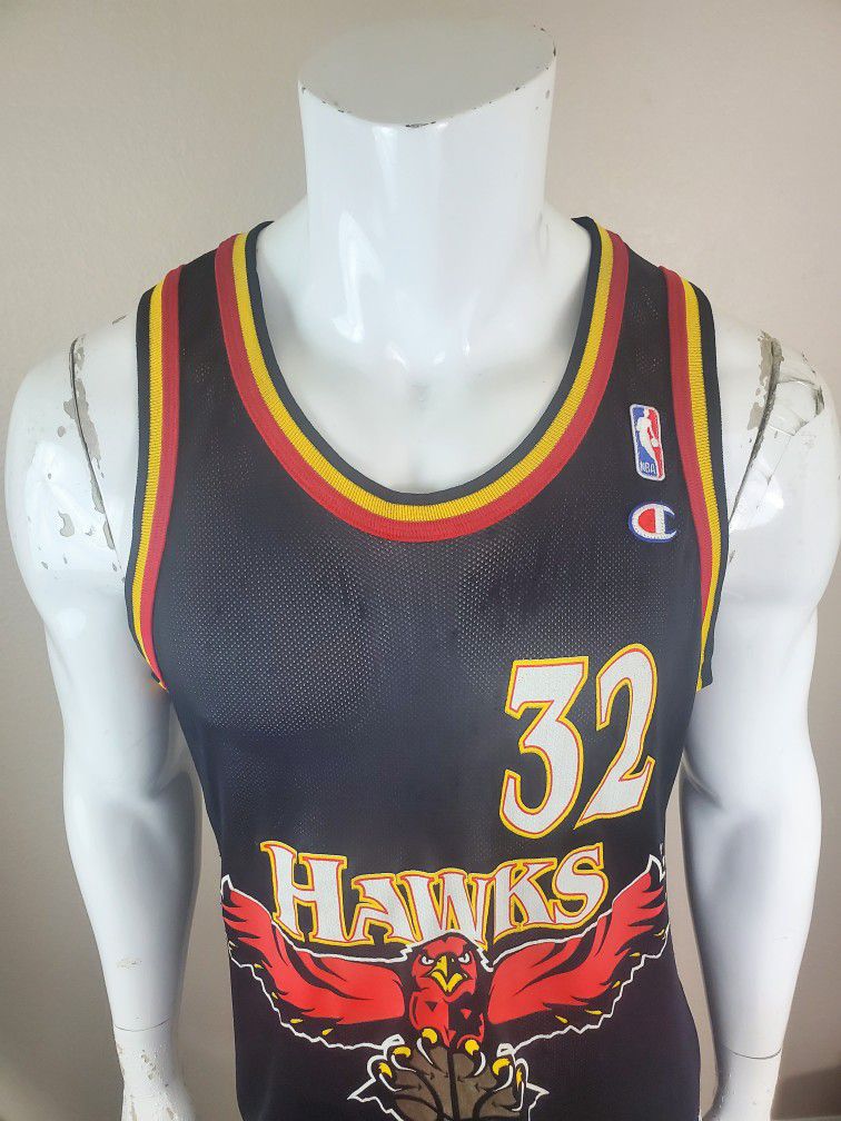 Vintage Champion Christian Laettner Jersey #32 Atlanta Hawks NBA Black Size  44 for Sale in Las Vegas, NV - OfferUp
