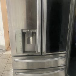 Lg 69"x36x34 -36" beautiful-free!