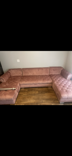 Pink U-sectional