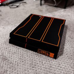 PS4 Black Ops Edition