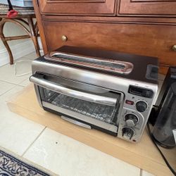 Hamilton Beach Toast And Oven
