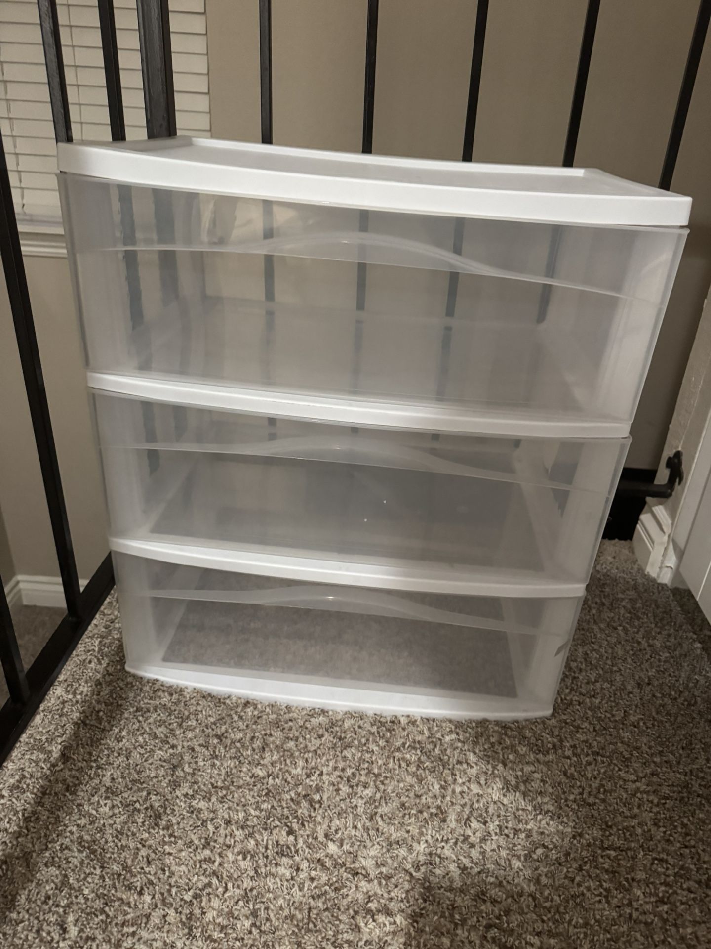 Plastic Organizer Bins