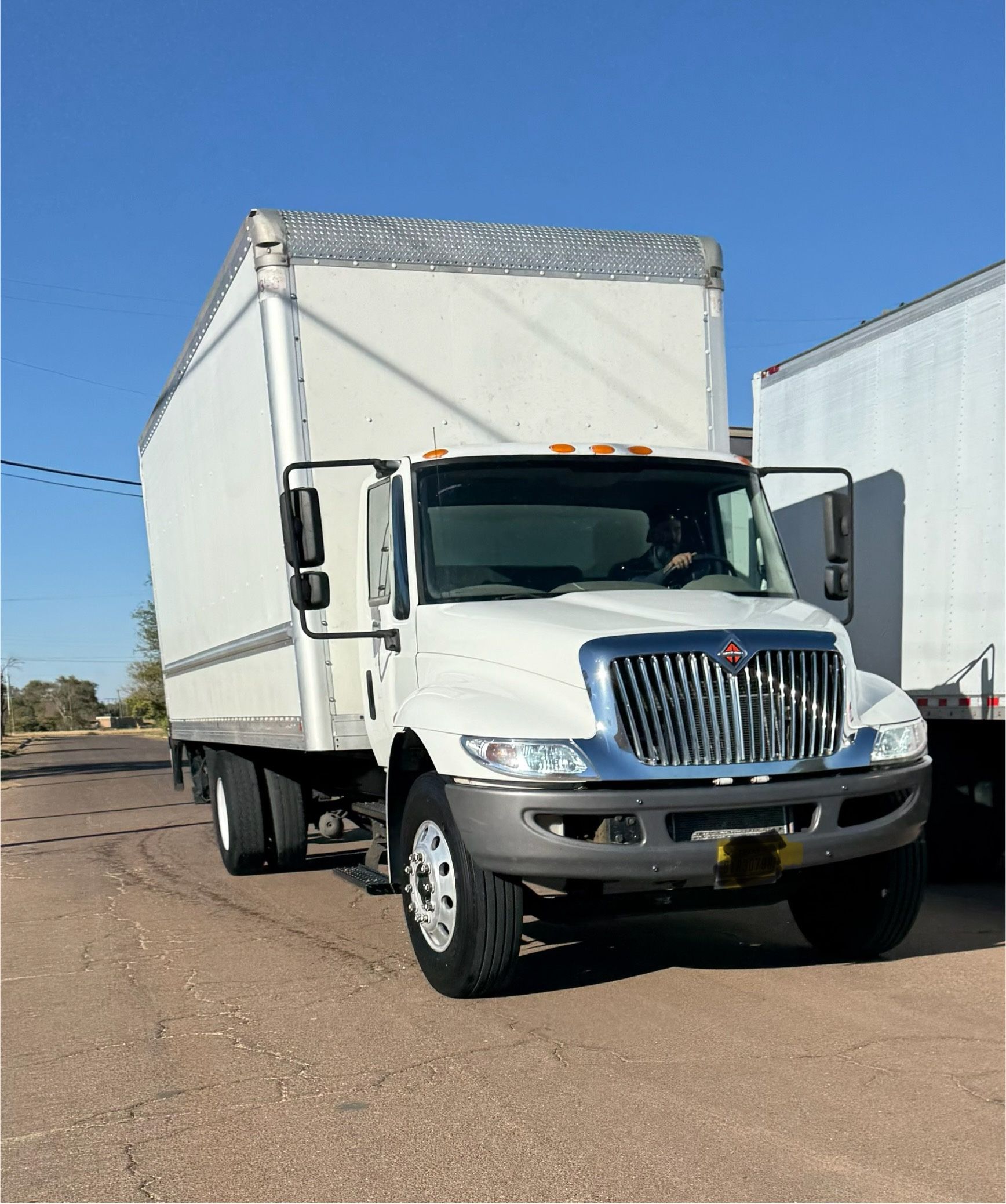 Se busca Truck Driver para Amazon Relay – No requiere CDL (Lubbock)