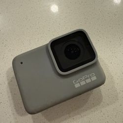 GoPro HERO 7 White (Works Perfect) 