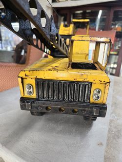 Nylint crane