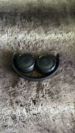 JBL Wireless Over-Ear Headphones Black