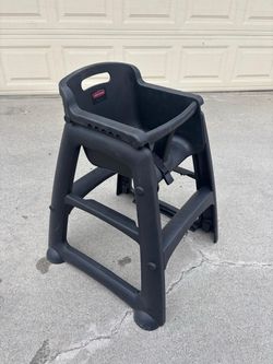 Rubbermaid Commercial Plastic High Chair