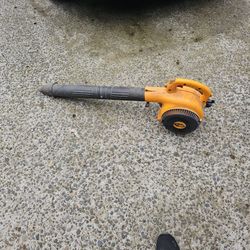 Poulan Pro Leaf Blower