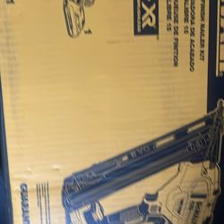 Dewalt 15 GA finish nailer kit