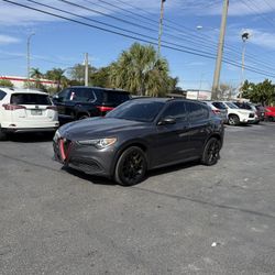 2021 Alfa  Romeo Stelvio