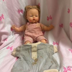 IDEAL Tiny Thumbelina Doll 1960s Vintage 