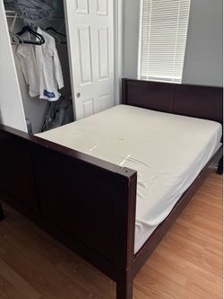 $20 Queen Temperpedic mattress & bed frame