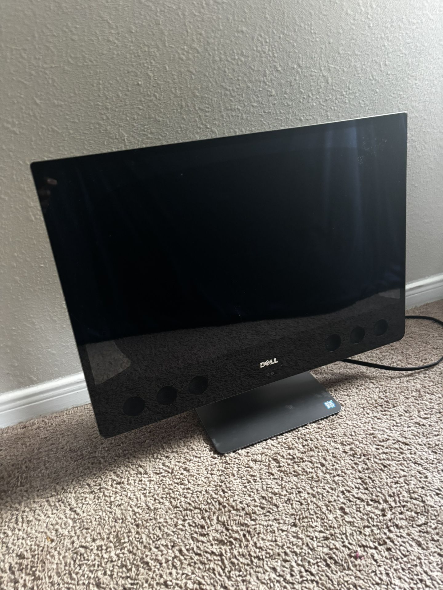 Dell XPS 7760 AIO 16RAM i7Core 8GB GPU 477GB SSD