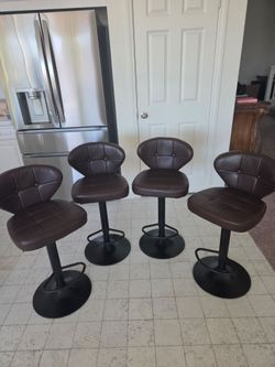 4pc leather countertop chairs