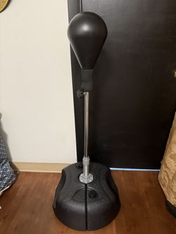 Freestanding Reflex Boxing Bag – Adjustable Height