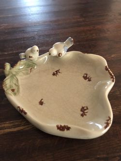 Small bird dish