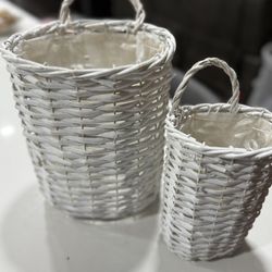 White wicker basket set of two